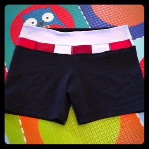Lululemon shorts size 6